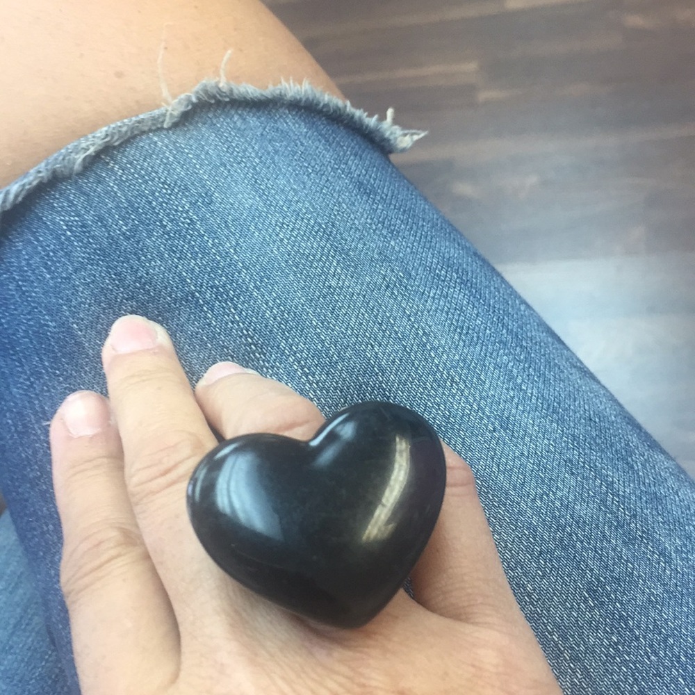 Black Heart statement ring 🖤 - Picture 8 of 8